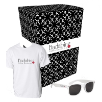 Gildanå¨ T-Shirt And Sunglasses Combo Set With Custom Box
